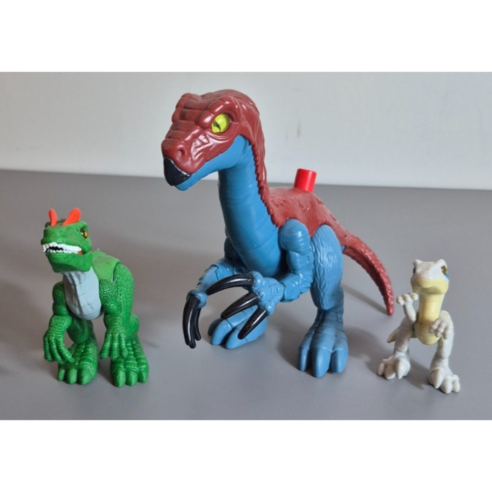 Jurassic World Lot of 3 Dinosaur Figures